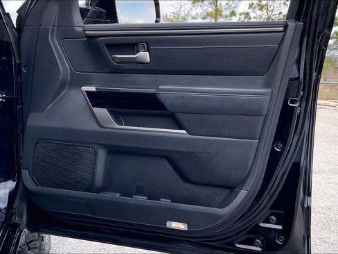 Used 2023 Toyota Tundra Limited image 22