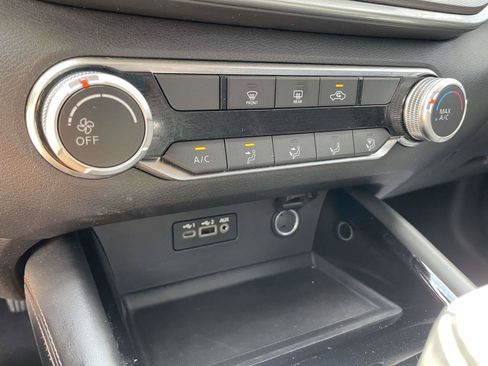 Used 2024 Nissan Altima 2.5 SR image 14