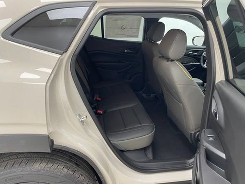 New 2026 Chevrolet Trax ACTIV w/ Driver Confidence Package FWD image 12