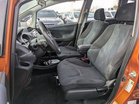 Used 2011 Honda Fit Sport image 23