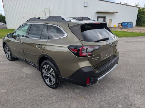 Used 2020 Subaru Outback Touring XT AWD/4WD image 5
