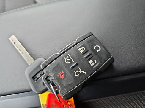 Used 2018 GMC Yukon SLE w/ HD Trailering Package image 37