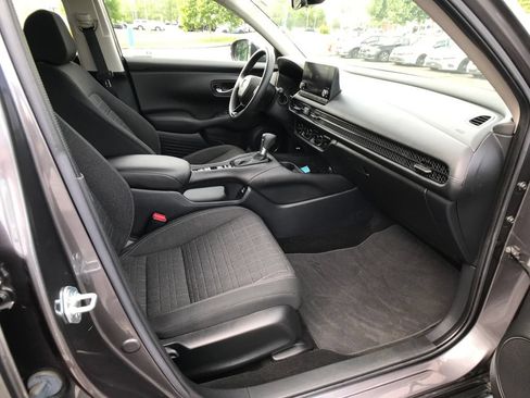 Certified 2023 Honda HR-V LX image 12