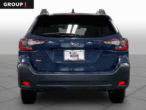 Certified 2025 Subaru Outback Onyx Edition AWD/4WD image 5