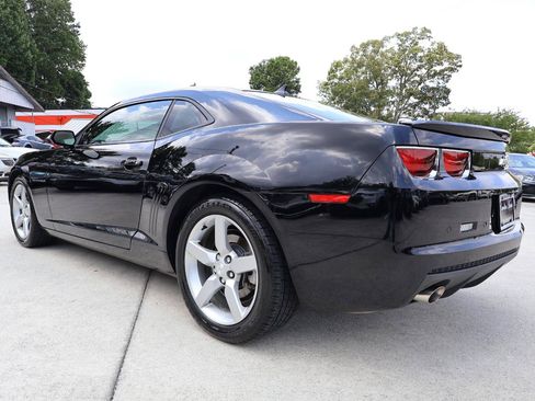 Used 2013 Chevrolet Camaro LT RWD image 4