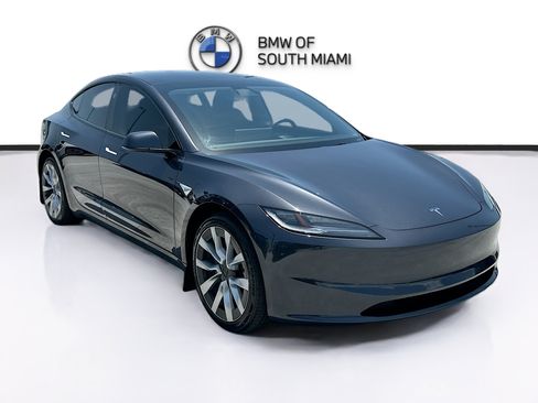 Used 2025 Tesla Model 3 Long Range RWD image 1