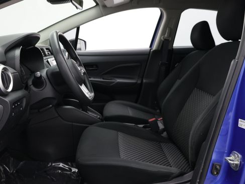 Used 2021 Nissan Versa S FWD image 16