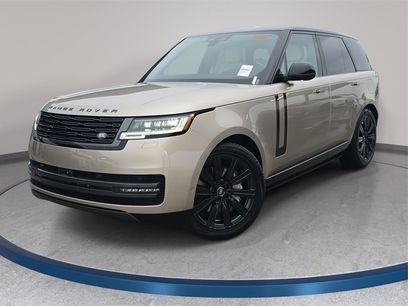 New 2025 Land Rover Range Rover SE