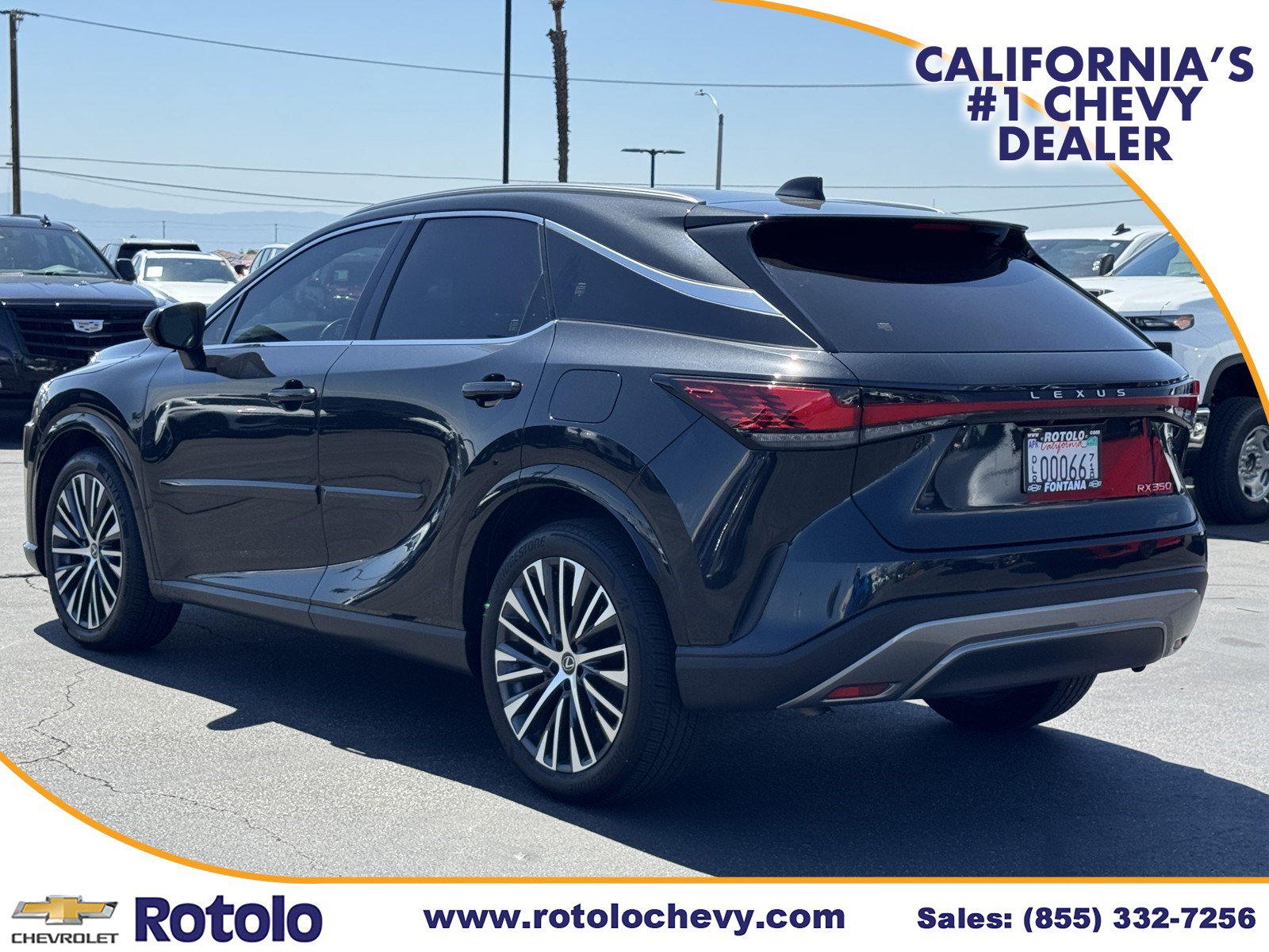 Used 2023 Lexus RX 350 Premium Plus w/ Cold Area Package FWD image 4