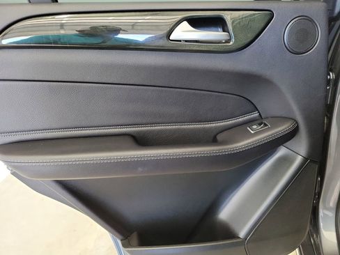 Used 2018 Mercedes-Benz GLE 350 4MATIC image 16