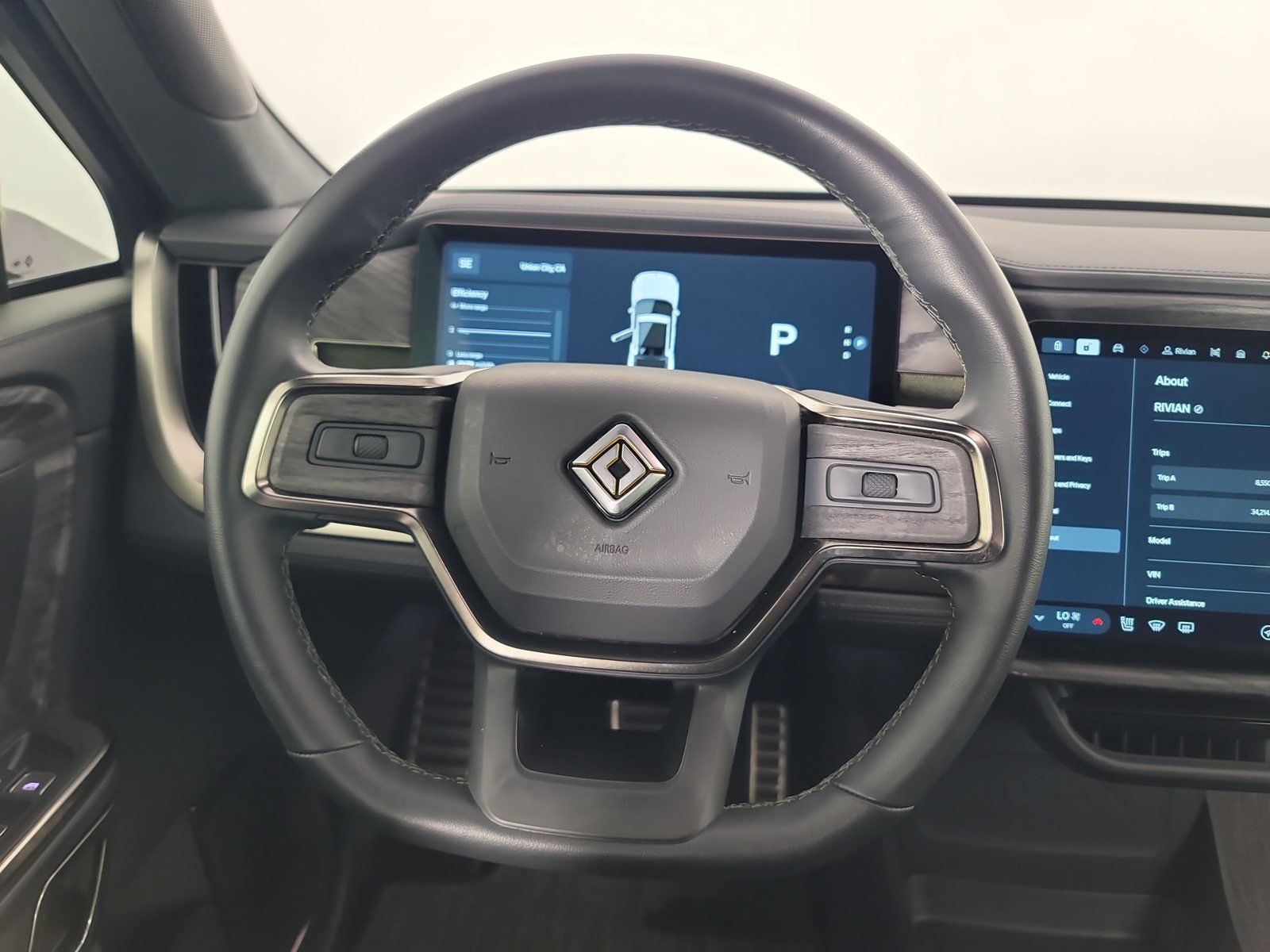 Used 2022 Rivian R1T Adventure AWD/4WD image 26