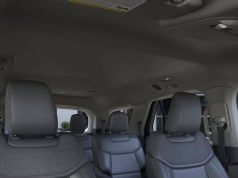 New 2026 Ford Explorer Active w/ Active Comfort Package image 22