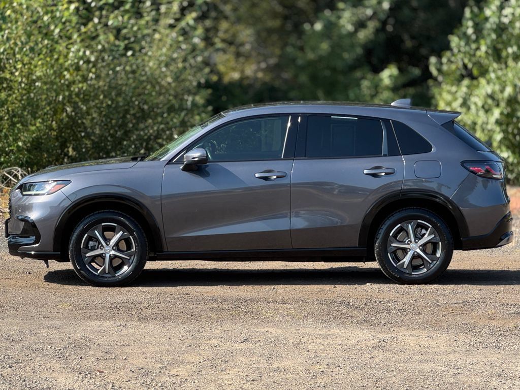 Used 2023 Honda HR-V EX-L image 4