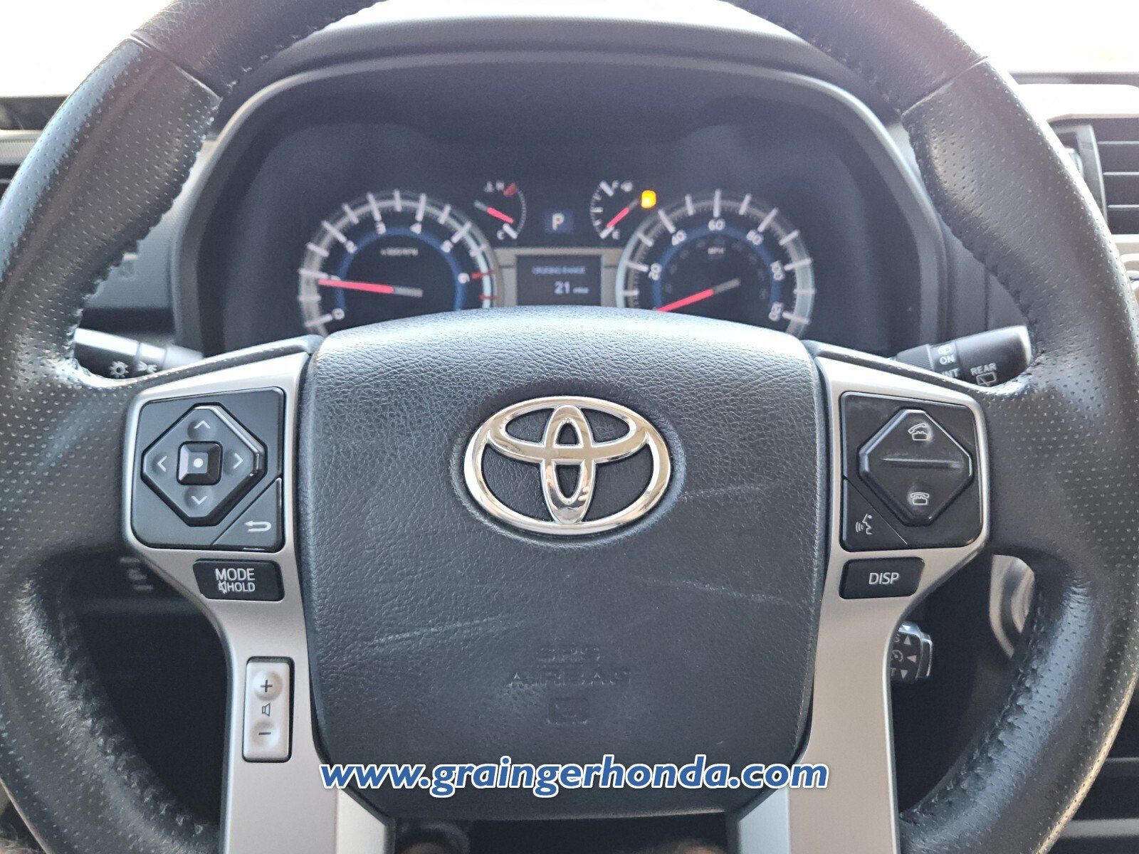 Used 2018 Toyota 4Runner SR5 Premium RWD image 18