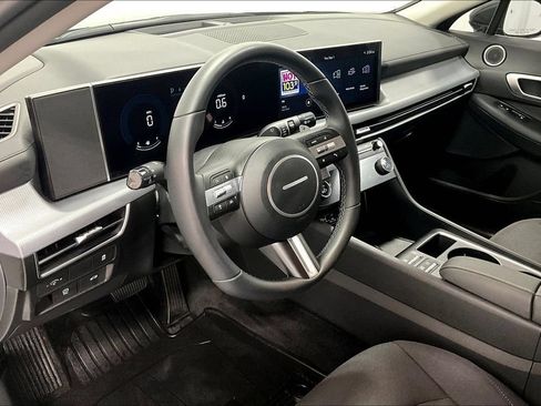 Used 2026 Hyundai Sonata SEL FWD image 13