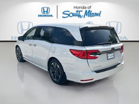 Certified 2023 Honda Odyssey Elite image 5