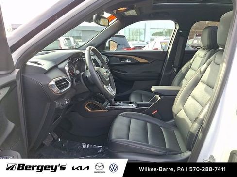 Used 2021 Chevrolet TrailBlazer ACTIV w/ Sun and Liftgate Package image 15
