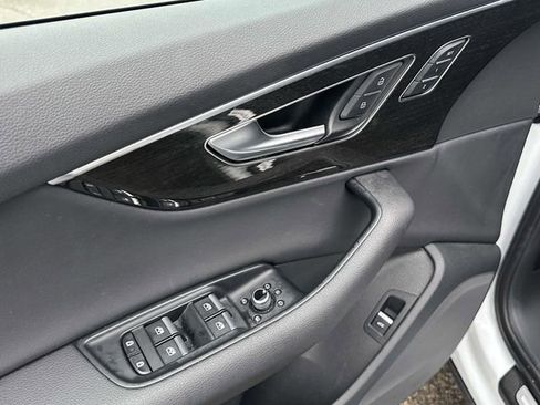 Used 2023 Audi Q7 2.0T Premium w/ Convenience Package image 20