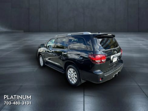 Used 2020 Toyota Sequoia Platinum image 9