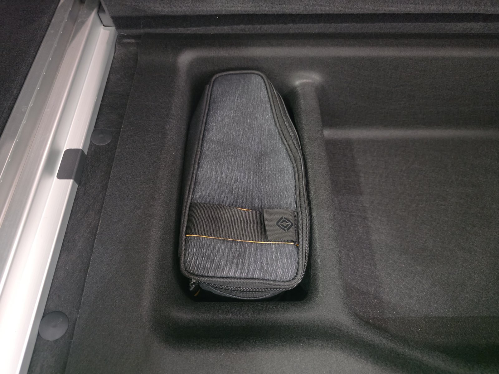 Used 2023 Rivian R1S Adventure Quad AWD/4WD image 34