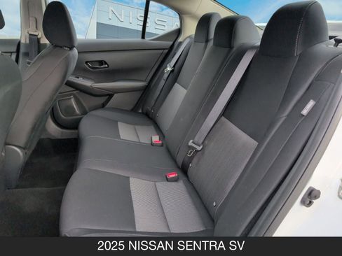 Used 2025 Nissan Sentra SV image 16