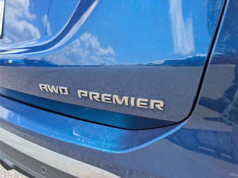 Used 2019 Chevrolet Equinox Premier AWD/4WD image 10
