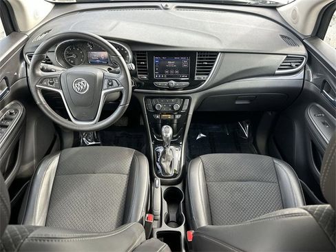 Used 2022 Buick Encore Preferred w/ Safety Package image 18