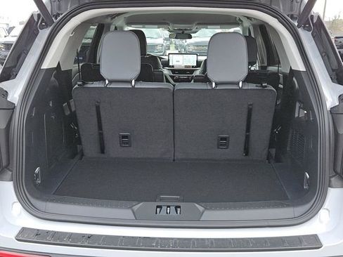 New 2026 Ford Explorer Active w/ Active Comfort Package image 11