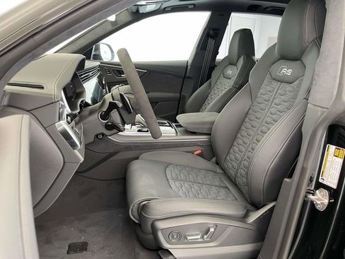New 2026 Audi RS Q8 performance image 5