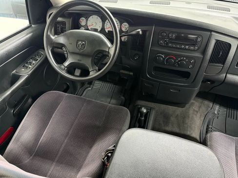 Used 2003 Dodge Ram 2500 Truck SLT image 25