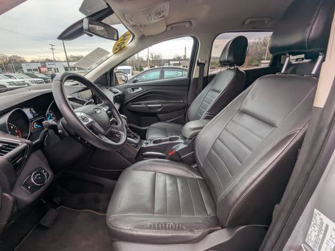 Used 2014 Ford Escape Titanium image 19