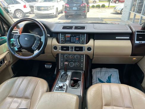 Used 2011 Land Rover Range Rover Supercharged AWD/4WD image 16