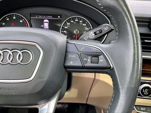 Used 2018 Audi Q5 2.0T Premium Plus w/ Premium Plus Package AWD/4WD image 19