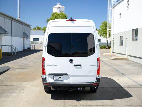 Used 2019 Mercedes-Benz Sprinter 170 image 8