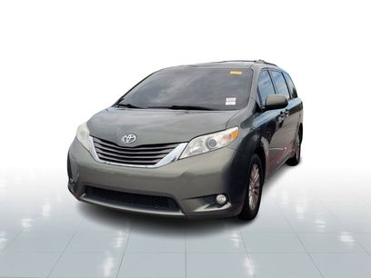Used 2014 Toyota Sienna XLE