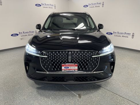 New 2025 Lincoln Aviator AWD w/ Equipment Group 101A image 2