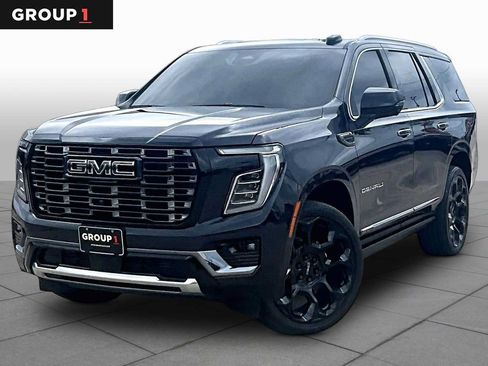 Used 2025 GMC Yukon Denali Ultimate w/ LPO, Floor Liner Package AWD/4WD image 1