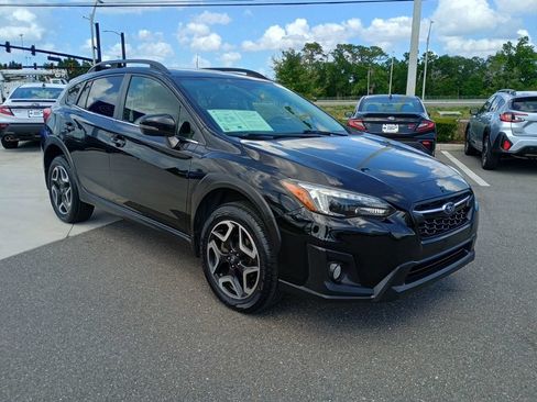 Used 2019 Subaru Crosstrek 2.0i Limited w/ Moonroof Package w/Navigation AWD/4WD image 3
