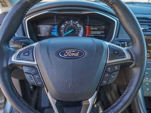 Used 2014 Ford Fusion Titanium image 12