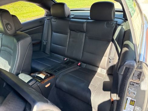 Used 2011 BMW 328i Convertible image 20