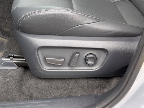 Used 2025 Toyota 4Runner TRD Off-Road Premium image 13