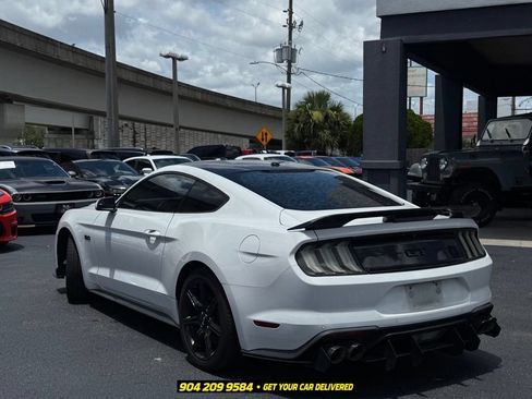Used 2019 Ford Mustang GT w/ Black Accent Package RWD image 6