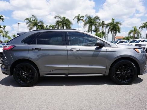 Certified 2024 Ford Edge ST-Line AWD/4WD image 16