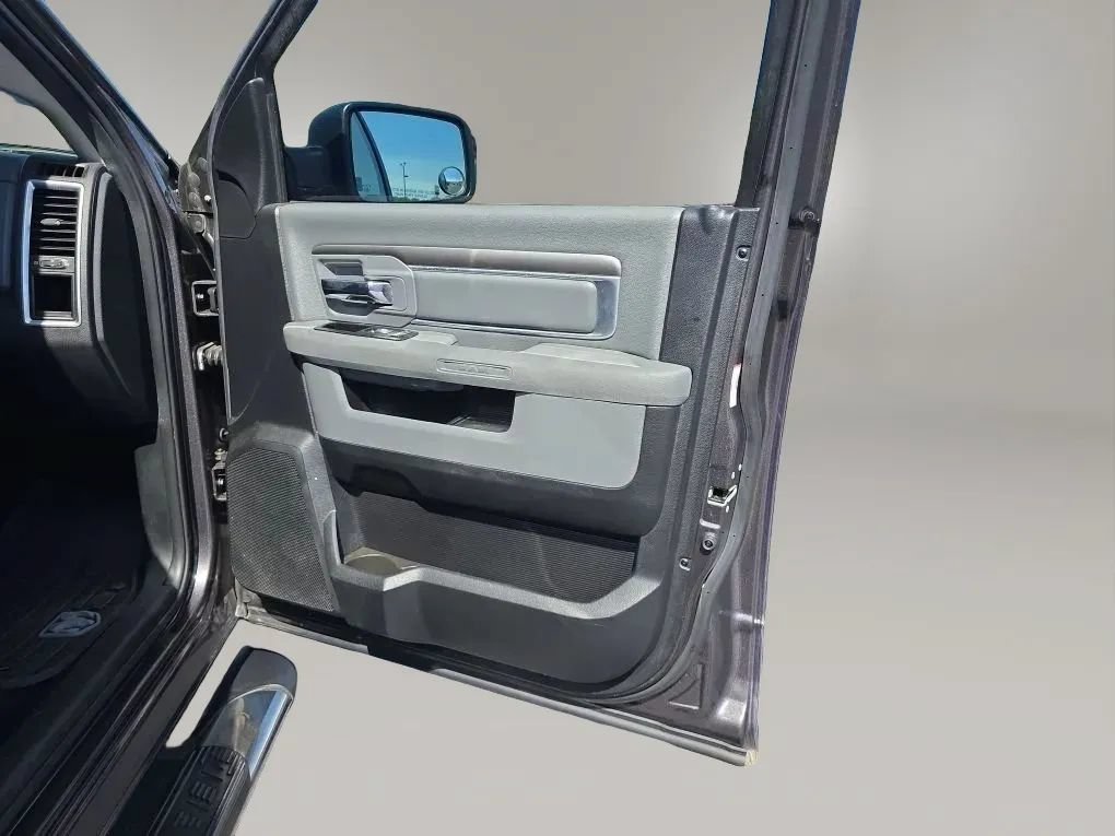 Used 2015 RAM 1500 Big Horn AWD/4WD image 49