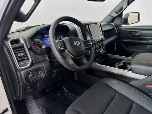 New 2026 RAM 1500 Express AWD/4WD image 9