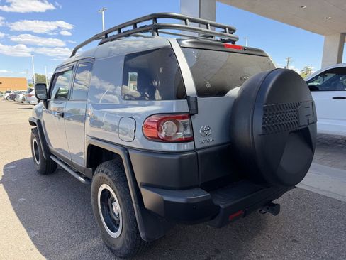 Used 2013 Toyota FJ Cruiser 4WD w/ Trail Teams Special Edition image 4