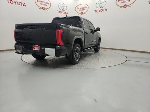 Certified 2025 Toyota Tundra Limited w/ Power Package AWD/4WD image 8