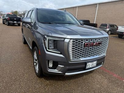 Used 2021 GMC Yukon XL Denali w/ Denali Premium Package