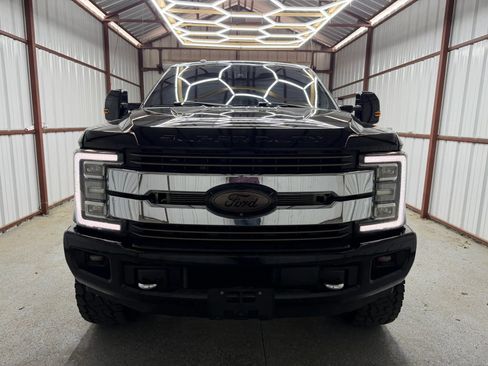 Used 2017 Ford F250 King Ranch w/ King Ranch Ultimate Package AWD/4WD image 2