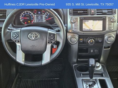 Used 2018 Toyota 4Runner SR5 Premium image 29